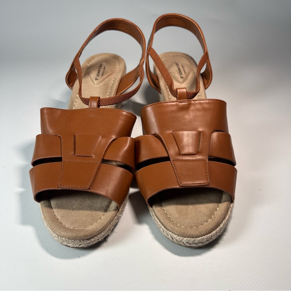 ST JOHNS BAY- NEW Brown Leather Women's Sandals